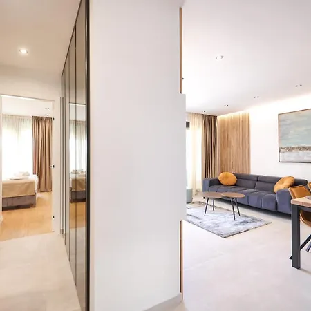 Appartement Leonardo Luxury 2 Penthouse With Jacuzzi