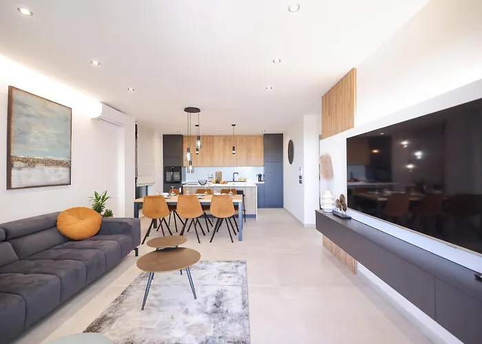 Leonardo Luxury 2 Penthouse With Jacuzzi アパート *