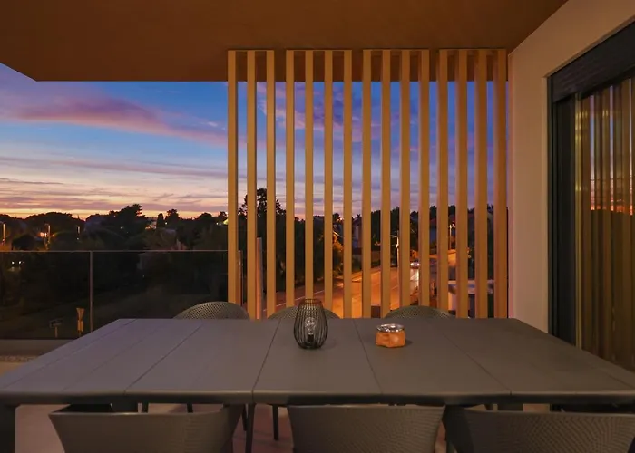 Leonardo Luxury 2 Penthouse With Jacuzzi アパート