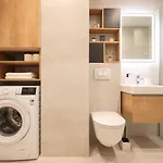 شقة Leonardo Luxury 2 Penthouse With Jacuzzi