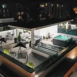 Leonardo Luxury 2 Penthouse With Jacuzzi Апартаменты Задар
