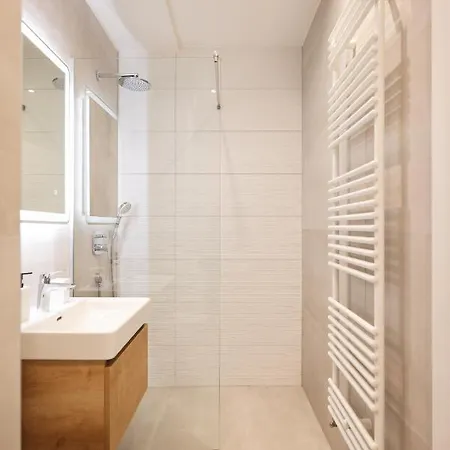 דירה Leonardo Luxury 2 Penthouse With Jacuzzi זאדאר