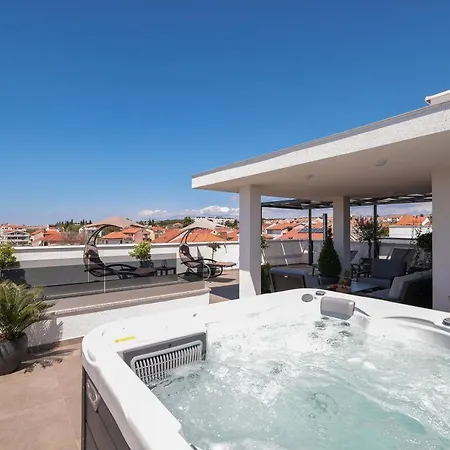 Leonardo Luxury 2 Penthouse With Jacuzzi *