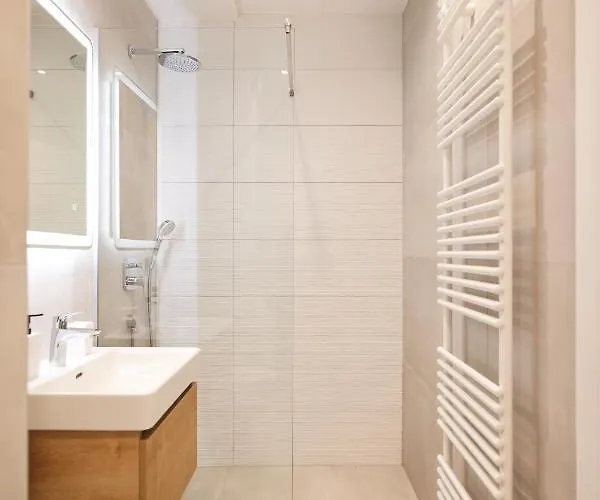 Appartement Leonardo Luxury 2 Penthouse With Jacuzzi Zadar